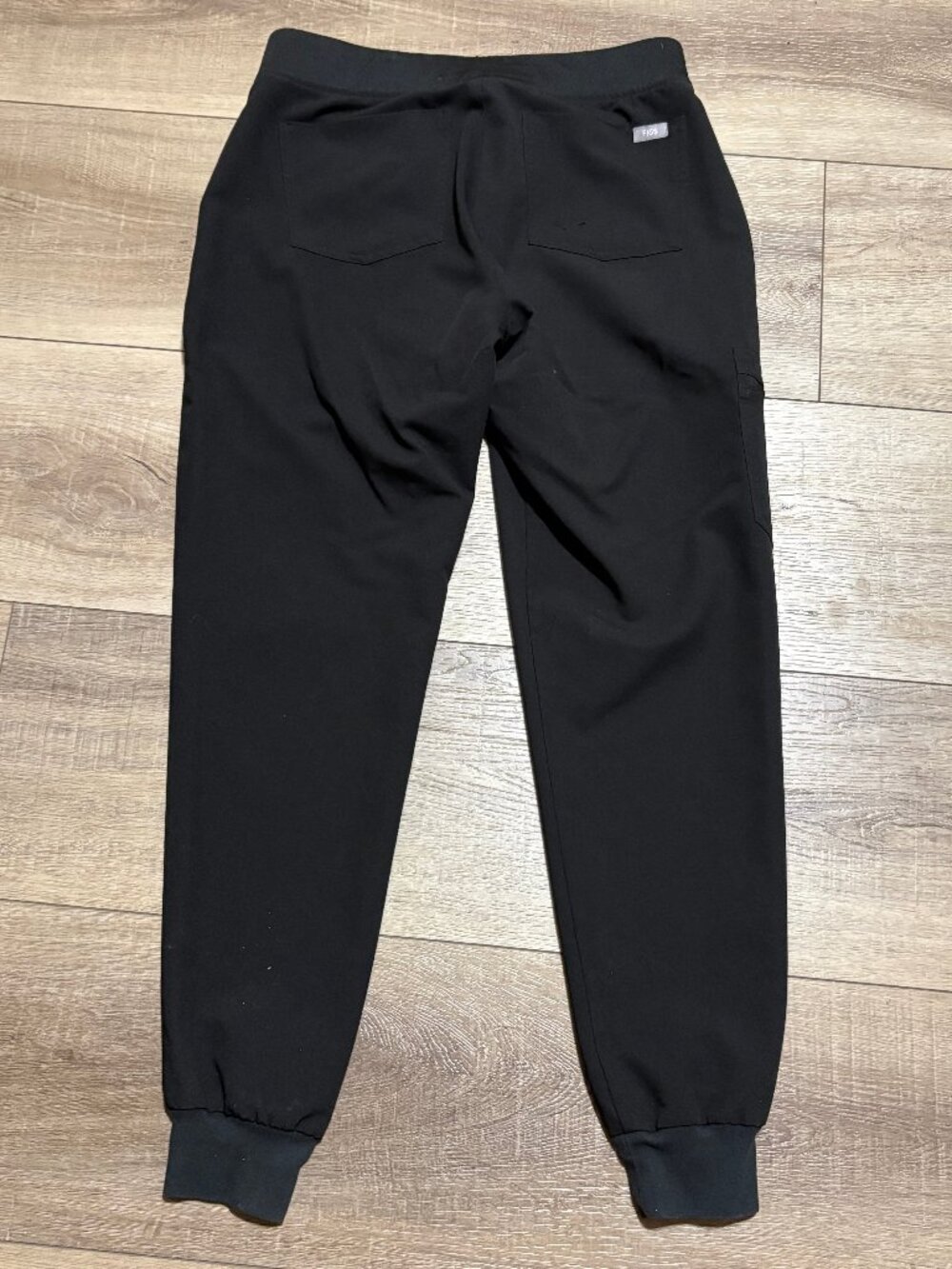 FIGS Zamora Scrub Pants Joggers Size Small Black - Picture 3 of 10